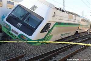 حادثه خروج متروی تهران کرج