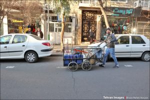 خیابان منوچهری تهران